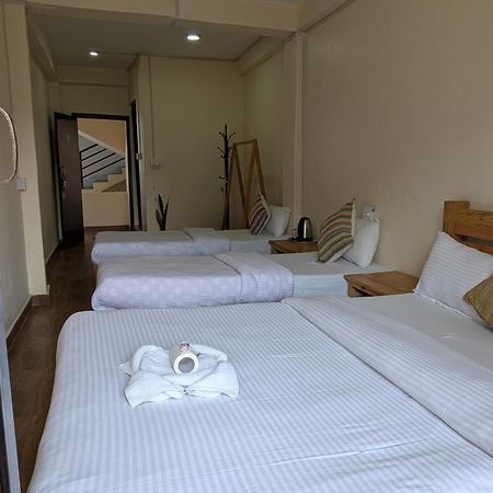 Santoshi Guest House, Pokhara Luaran gambar