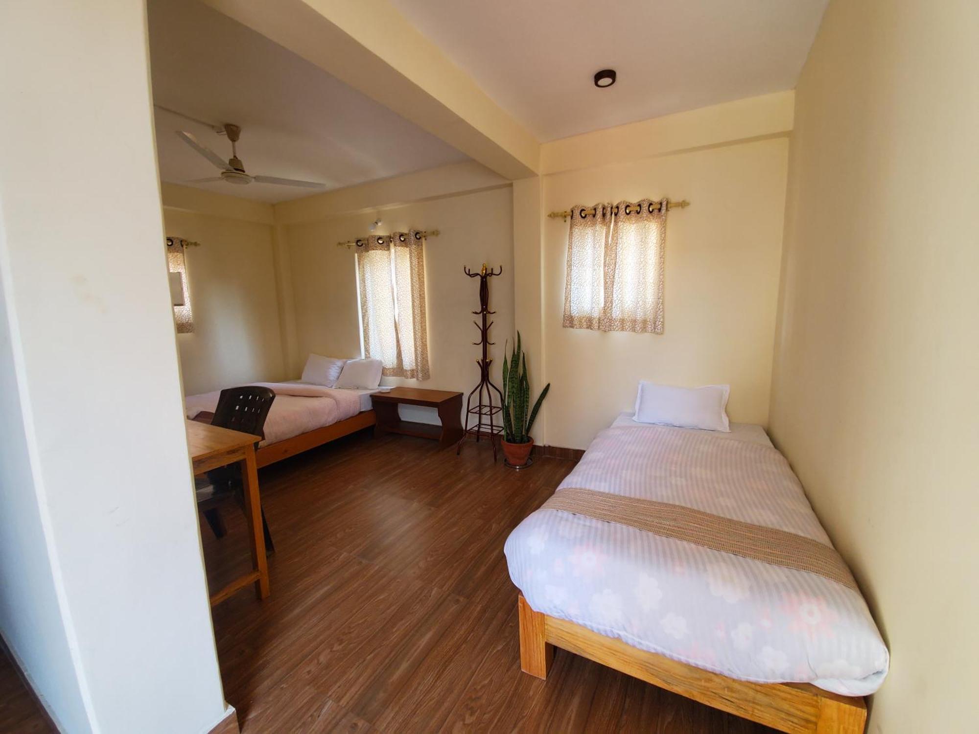 Santoshi Guest House, Pokhara Luaran gambar