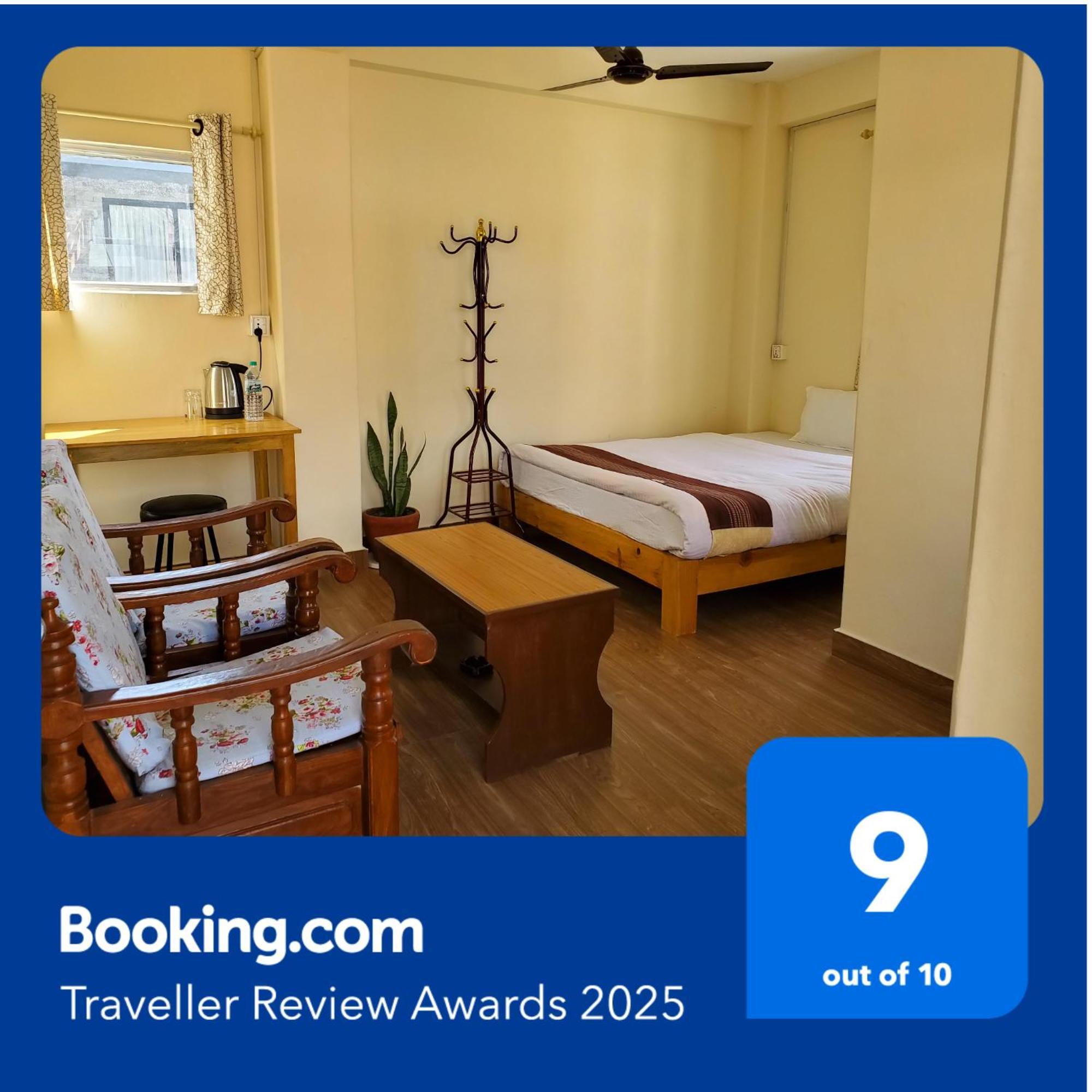 Santoshi Guest House, Pokhara Luaran gambar